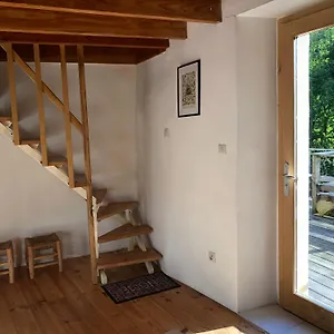 Hébergement de vacances Les Pentes Du Chateau De Retourtour, Lamastre